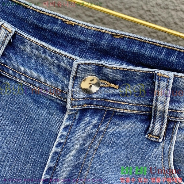   û FD987675
