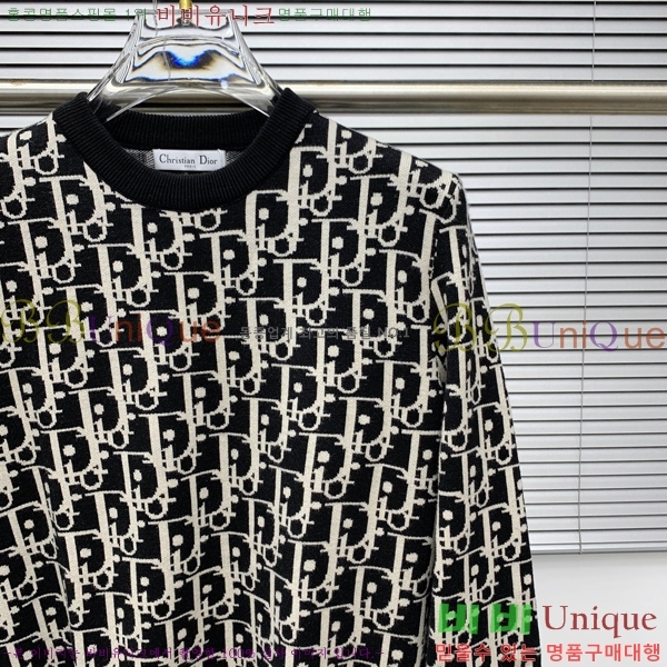    DOI5372-10