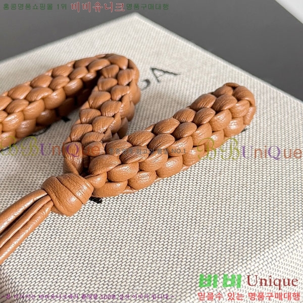 #װŸ  N  844672-114