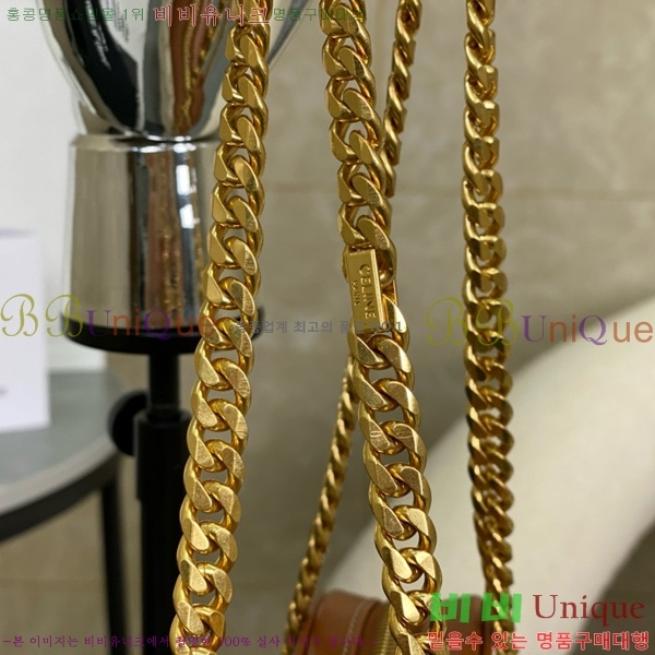 # Ʈ ĵ  Ÿν  196252-1001