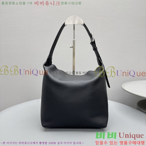 #ο 𝐈𝐬𝐚 ̻ 1852-102 