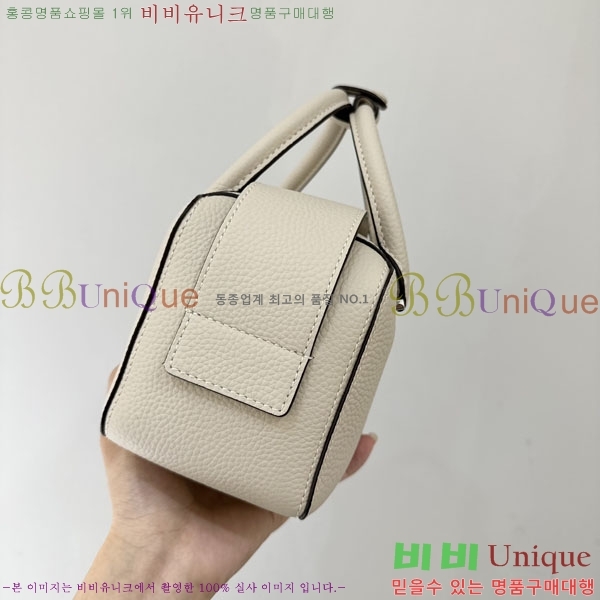 # ڽ ̴ DL731566-206