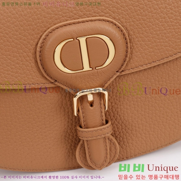 # ٺ BOBBY ̵ M9337-205