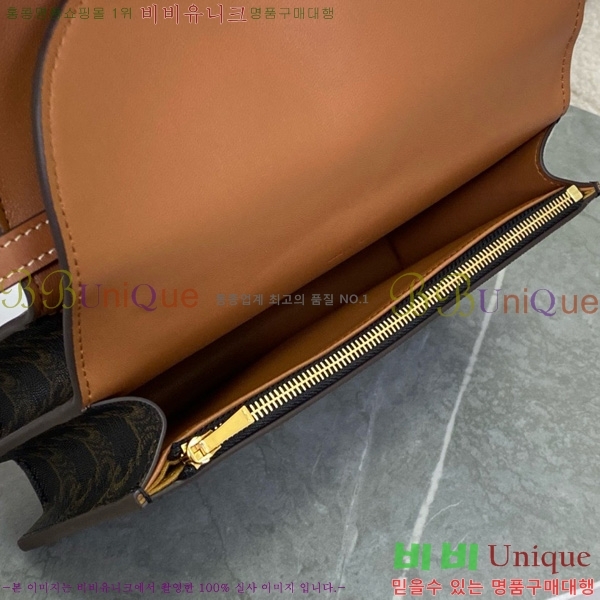 #  Ʈ  Ʈ 10D852-1001