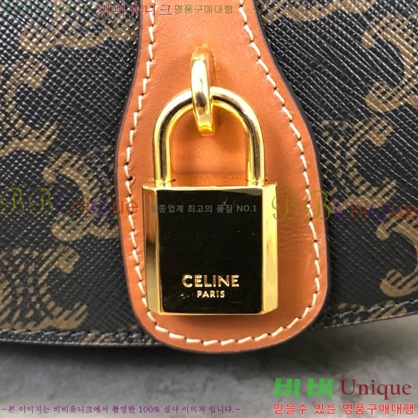 # Ÿ Ʈ Ŭġ 10I592-1001