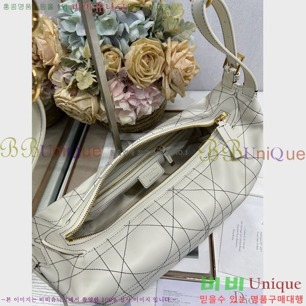 # D-Journey ̵  M2417UT-501