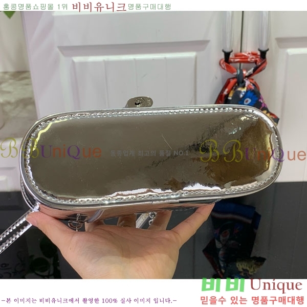 #̺ Ƽ ü Ŀġ M26097-101