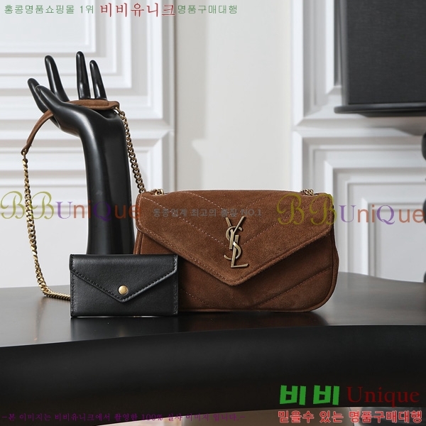 #ζ  ̴  821749-1001