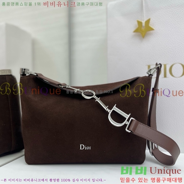 # ʼ ش JONATHAN ANDERSON ȣ M856324-4