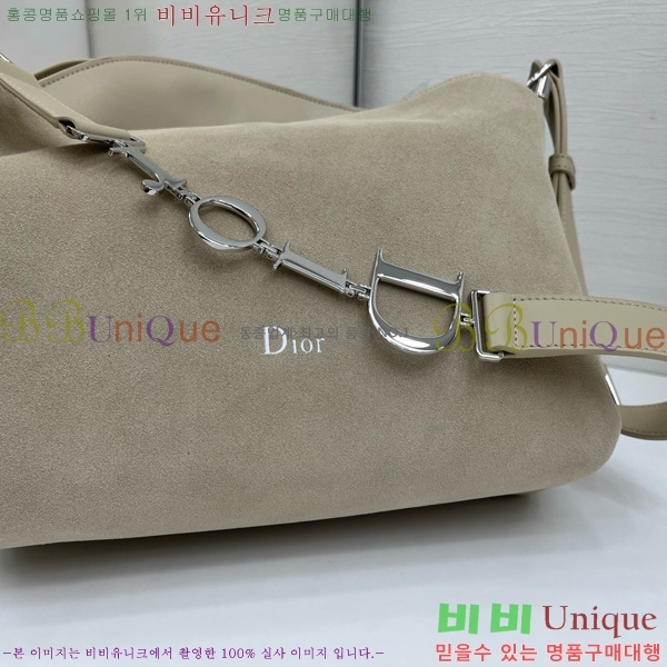 # ʼ ش JONATHAN ANDERSON ȣ M856324-3