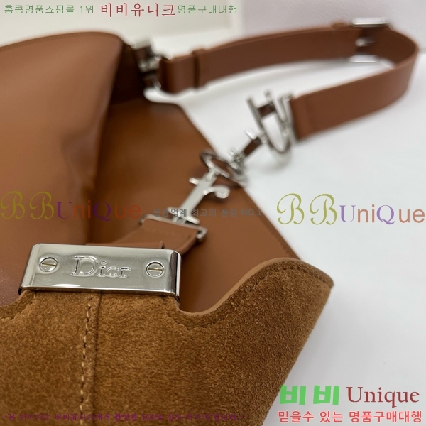 # ʼ ش JONATHAN ANDERSON ȣ M856325-2