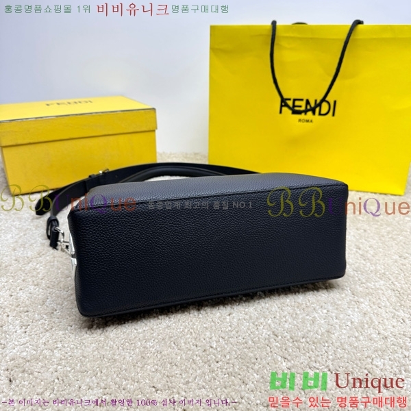 # ̵  ΰ     7VA672-101