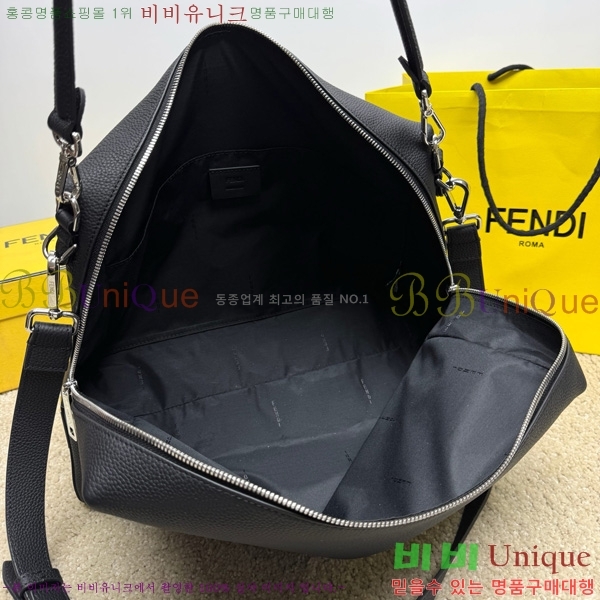 #  ΰ     7VA667-102