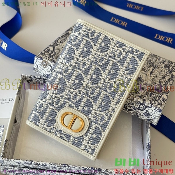 # 30 Montaigne  ̽ S2353-403