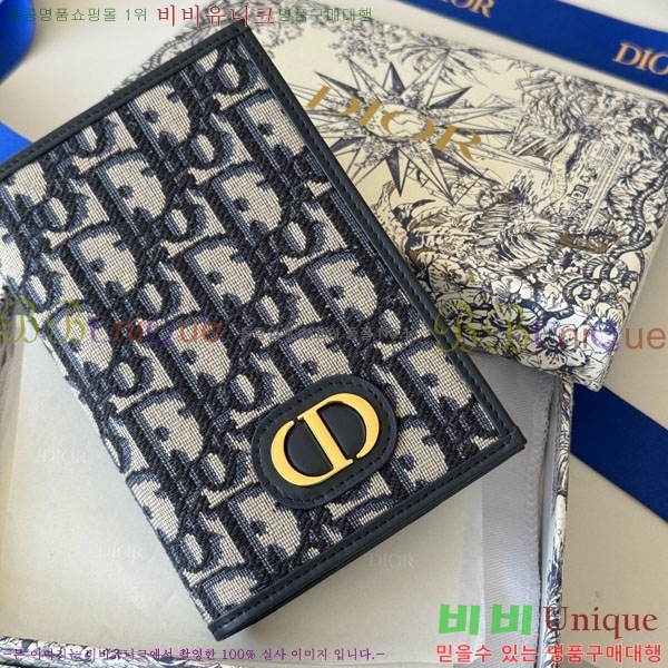 # 30 Montaigne  ̽ S2353-401