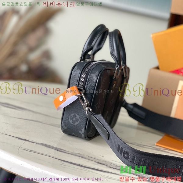 #̺   ť  M82770-1001