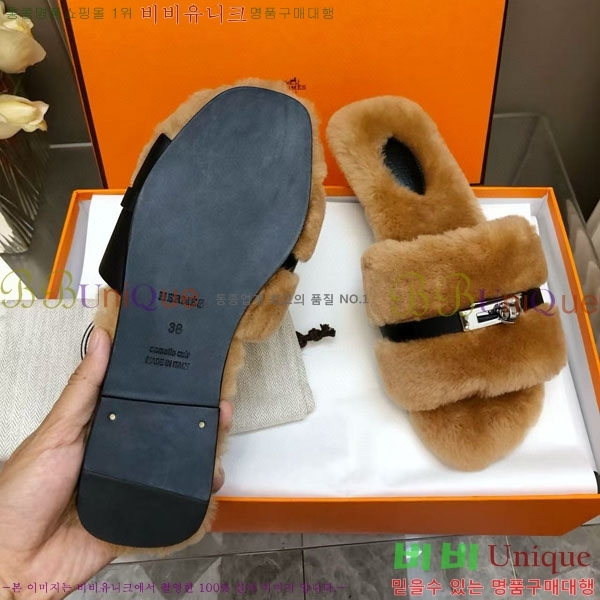 ޽   þ  W861000-3