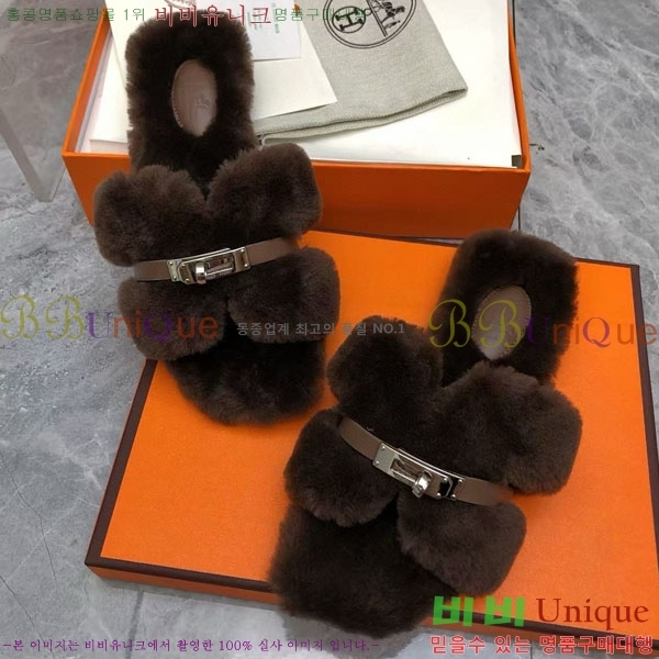 ޽   þ  W861001-3