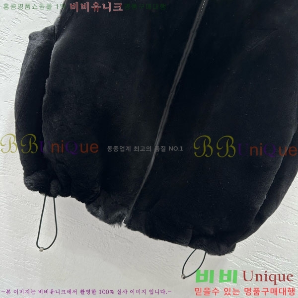    þ    PAD23402-10