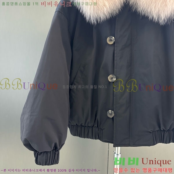  ** ٿ е MAX324301-2