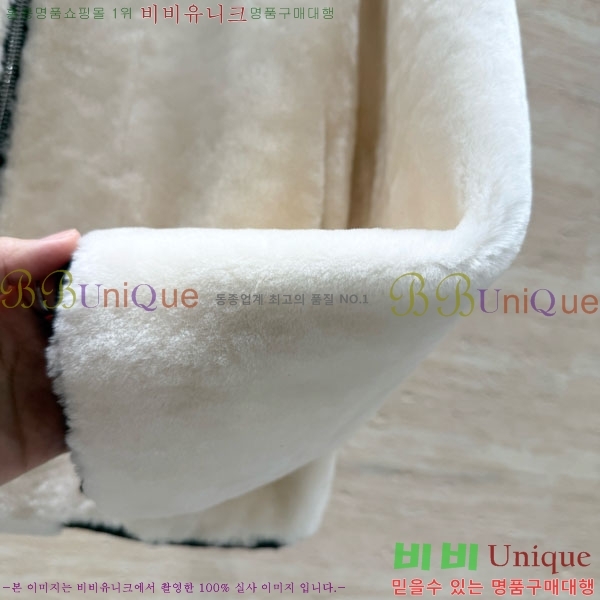  η** þ   LP334506-19