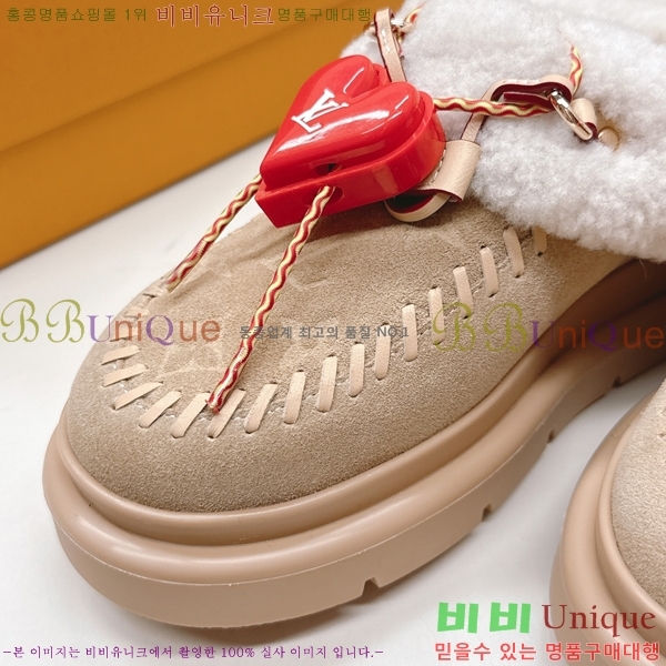  * þ    40LV25112019-2