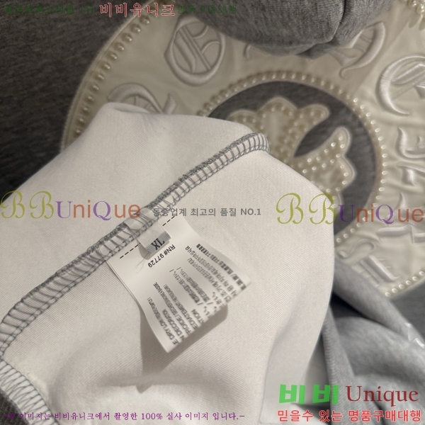  ũ*  ĵ 27CH251132-5