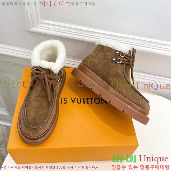  * þ    45LV25112011-3