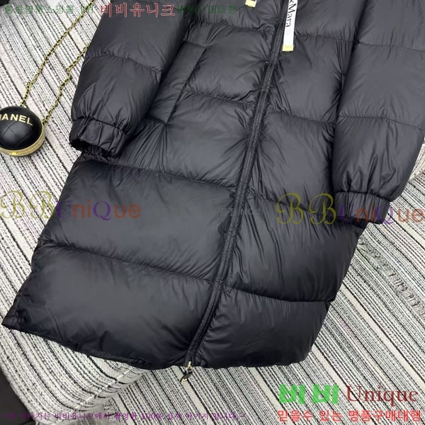  **  ٿ е MAX2345302-3