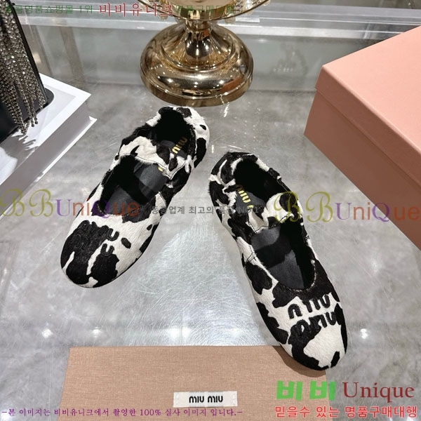  ̿̿ ÷ 28MU902304-1