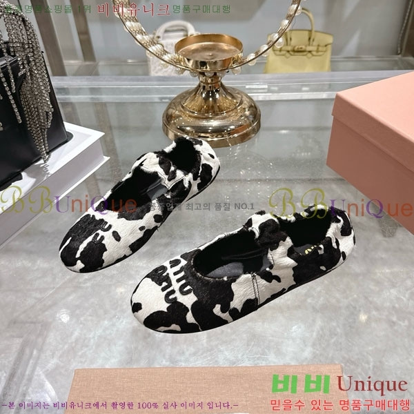  ̿̿ ÷ 28MU902304-1