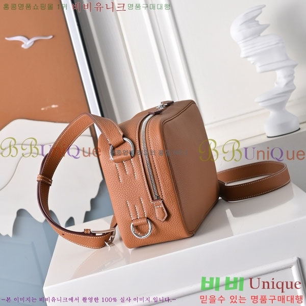 #޽  ٵ   H085735-103