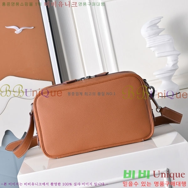 #޽  ٵ   H085735-103