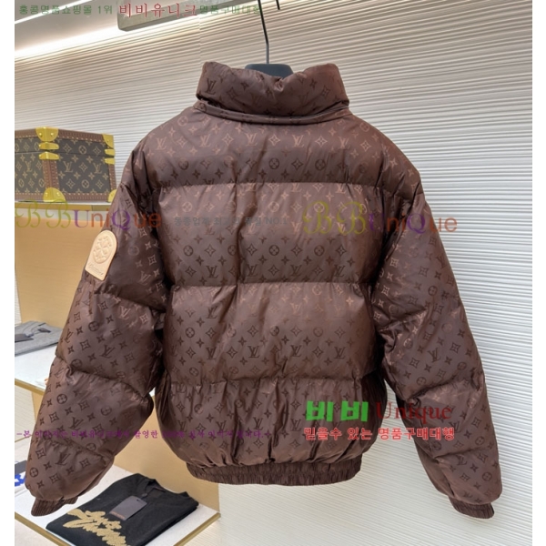  * ĵ ٿ е 50LV334246-1